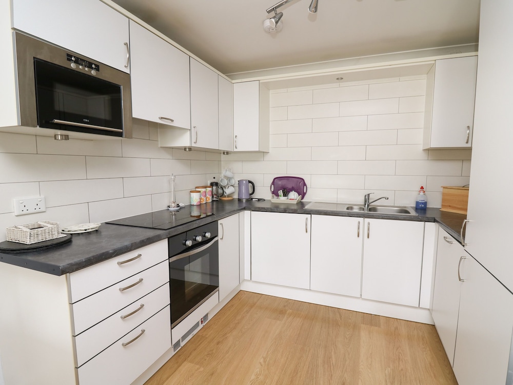 Flat 2