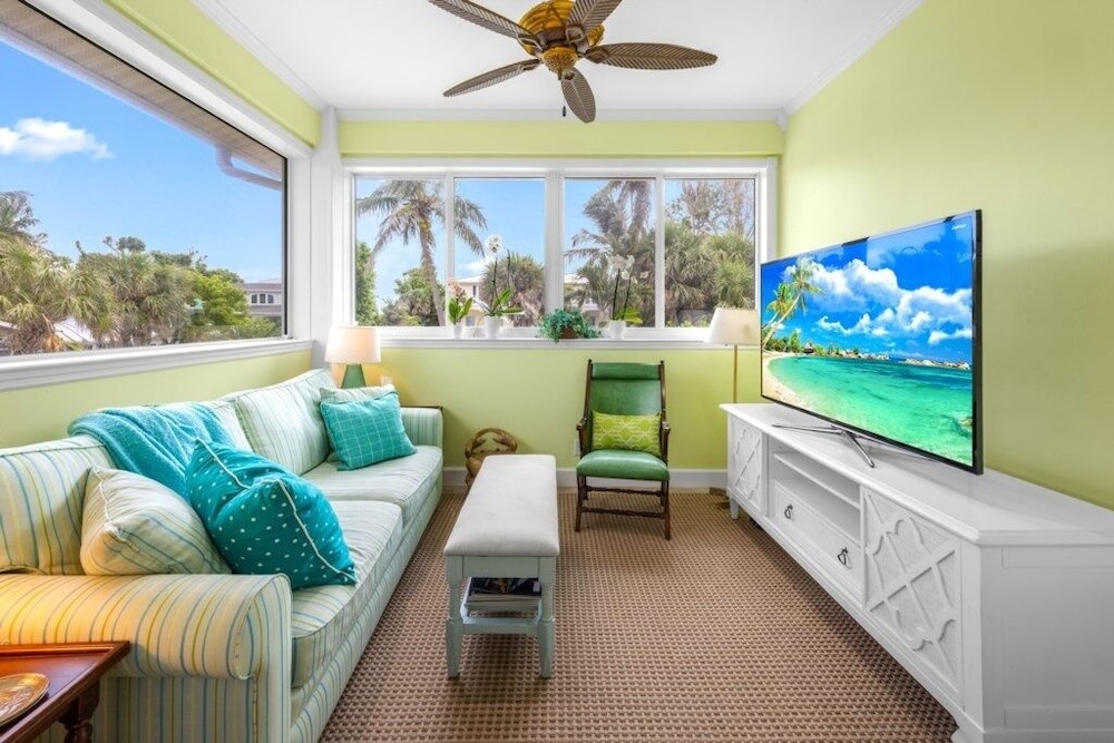 Paradise Found 4 Bedroom Home
