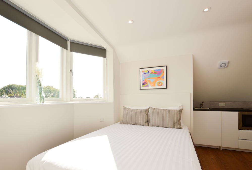 Golders Green Serviced Apartments by Concept Apartments