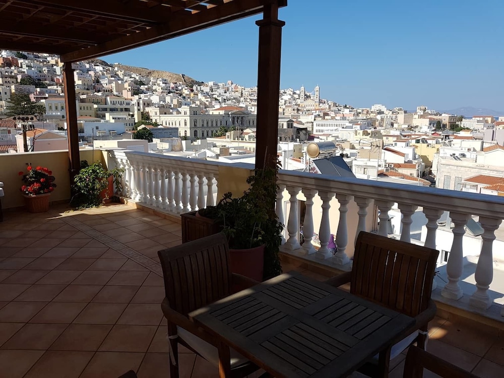 Aigli Hotel Syros photo 5