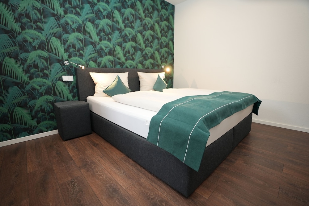 Frankfurt Vacations - Hotel Attache - Property Image 54