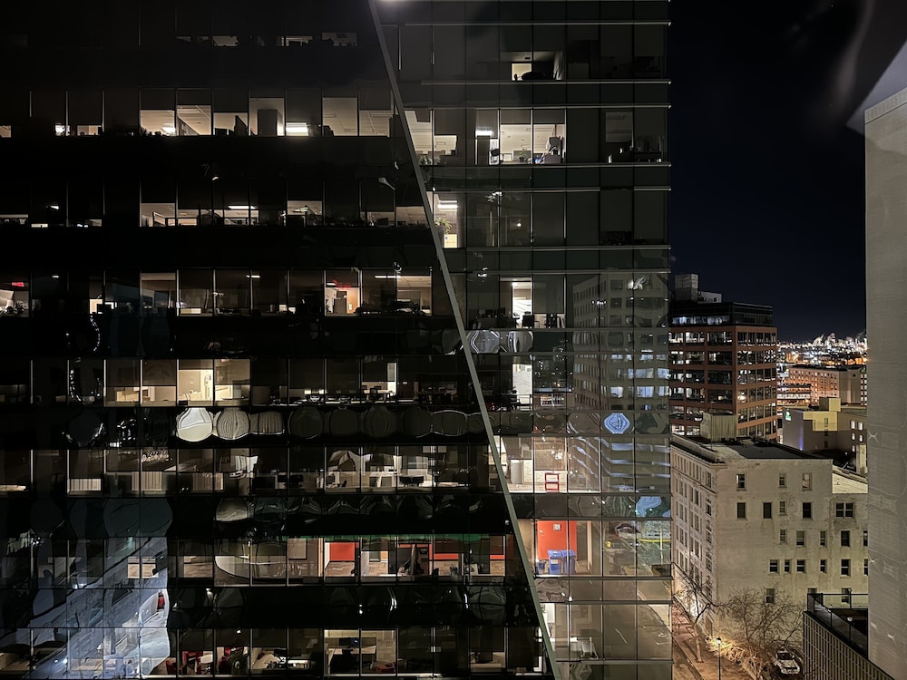 LUXURY DOWNTOWN CONDO TWO BEDROOM