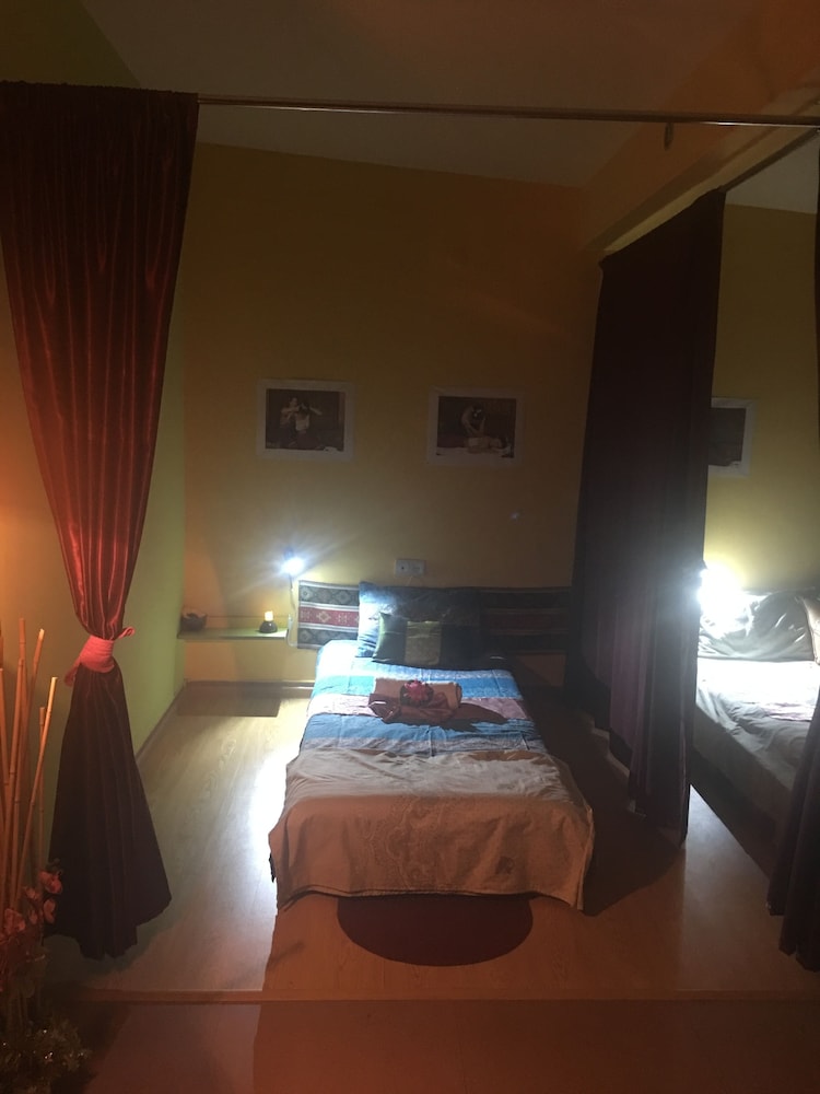 Mirage Guest House