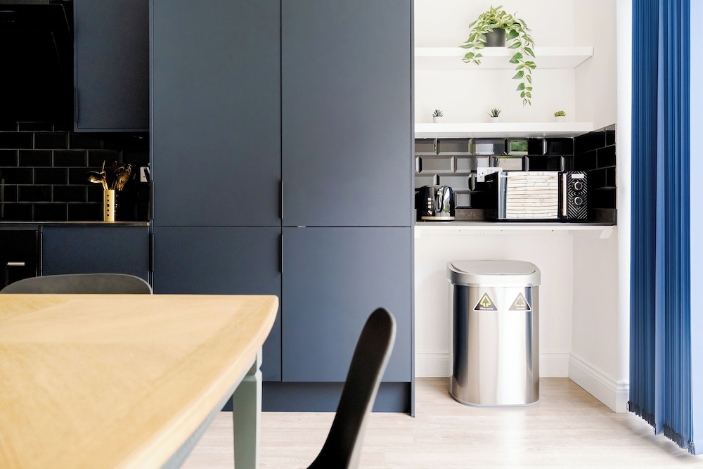 Luxury 4 Bedroom House in Central London