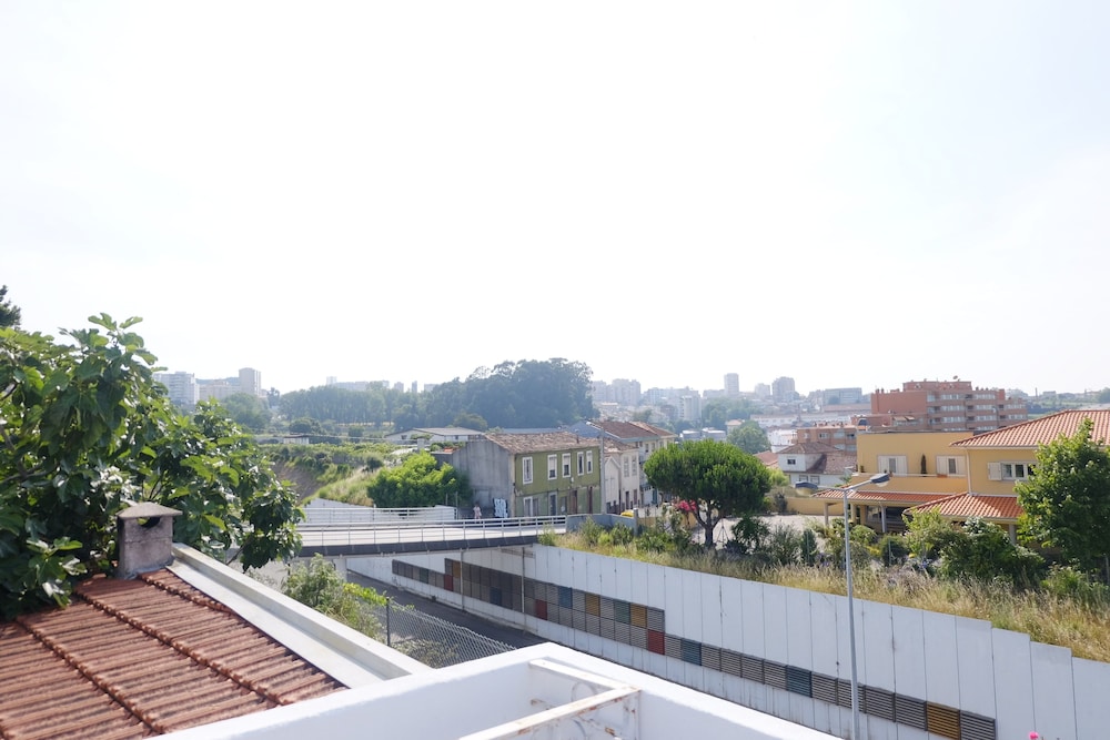Elba Suites Gaia-Porto view 3
