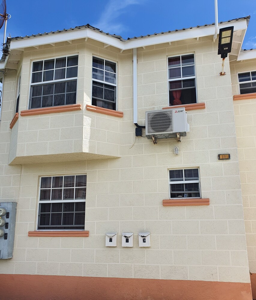 Hotel Stay a While Guest Apartment - Image 1