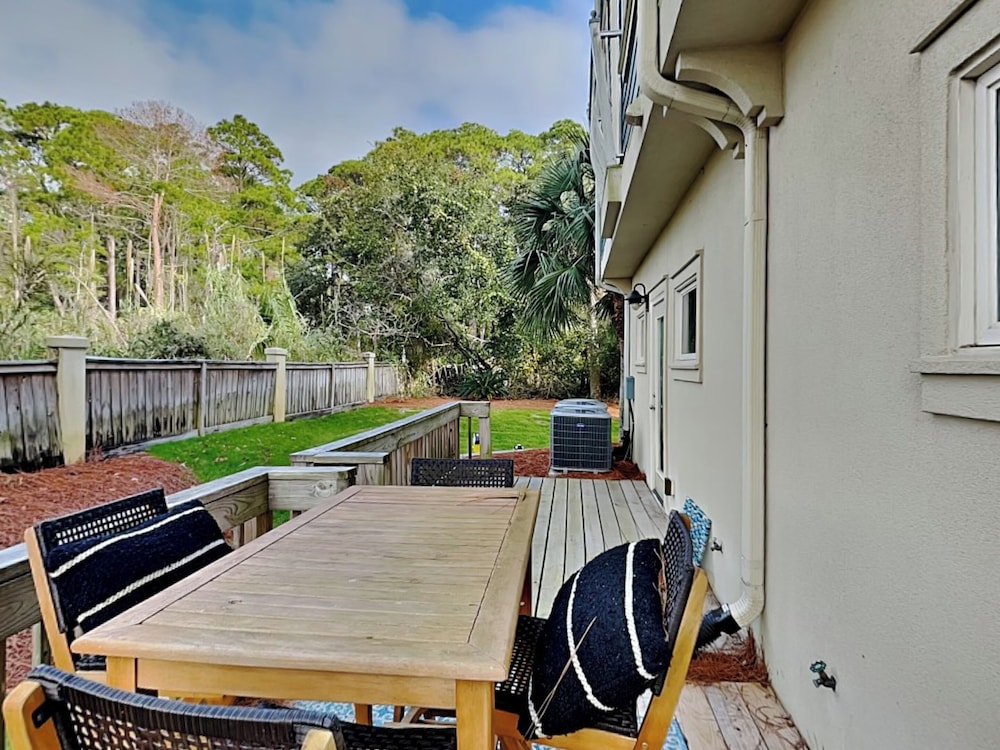 Coastal Grove by Southern Vacation Rentals