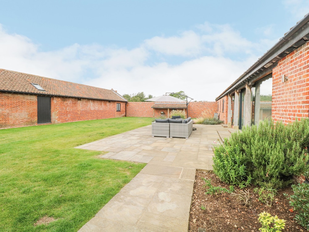 Shorthorn Barn
