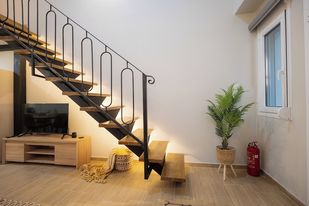 Vayas Residences Agora