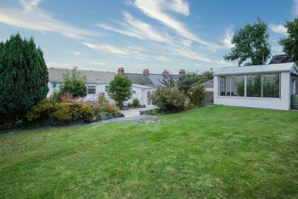 Longview - 4 Bedroom Holiday Home - Pembroke Dock