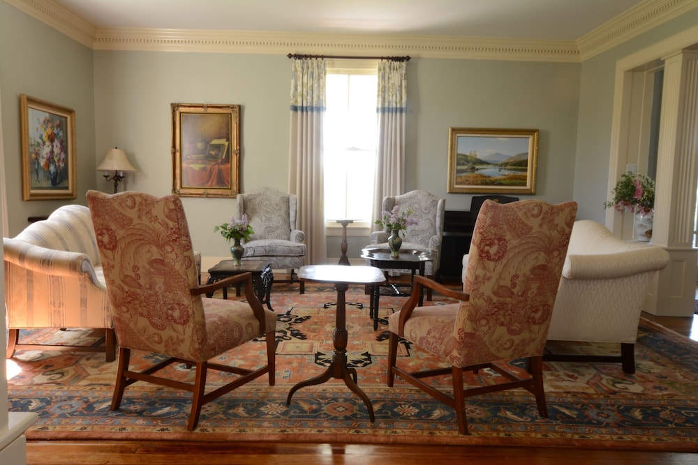 Woodville Bed and Breakfast