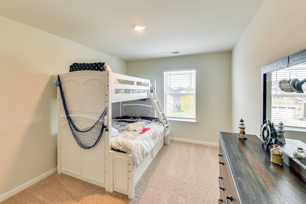 5 Mi to Bethany Beach: Home w/ Pool + Gym Access!