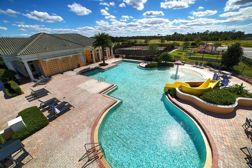 5br Pool Villa At Providence Golf & Country Club 5 Bedroom Villa