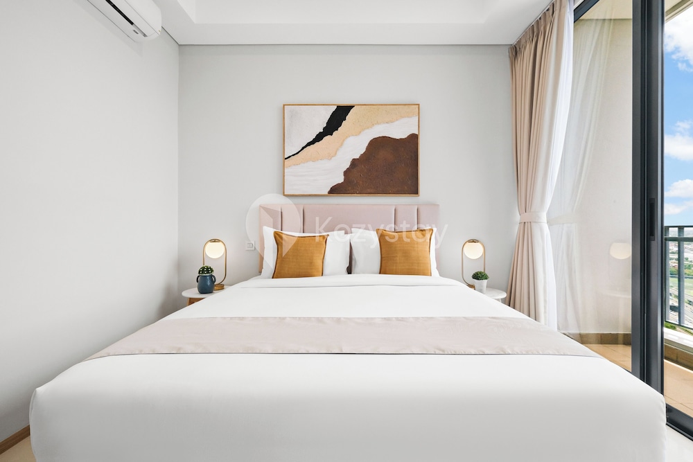 Hovin by Kozystay - Tebet