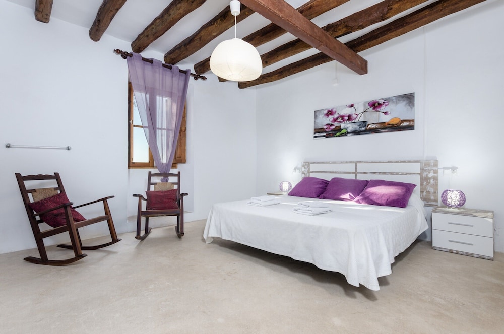 Villa in Maria de la Salut