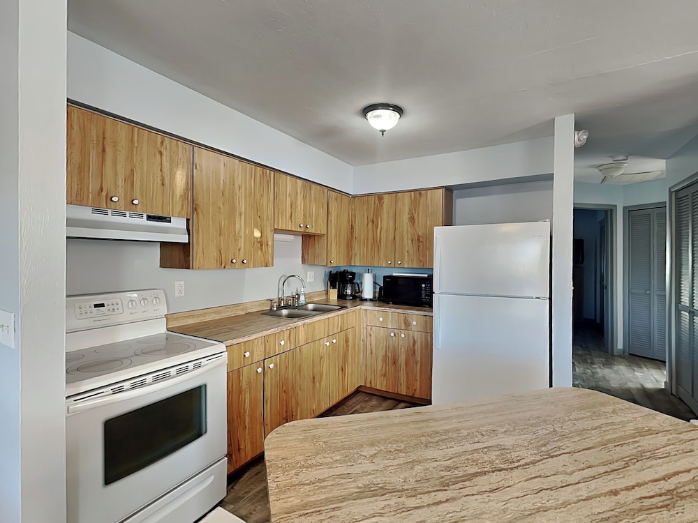 Palm View by Distinctive Beach Rentals