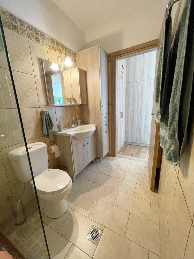 Photo 36