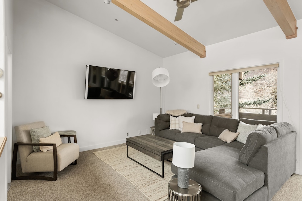 Aspen Snowmass Alps Apartments