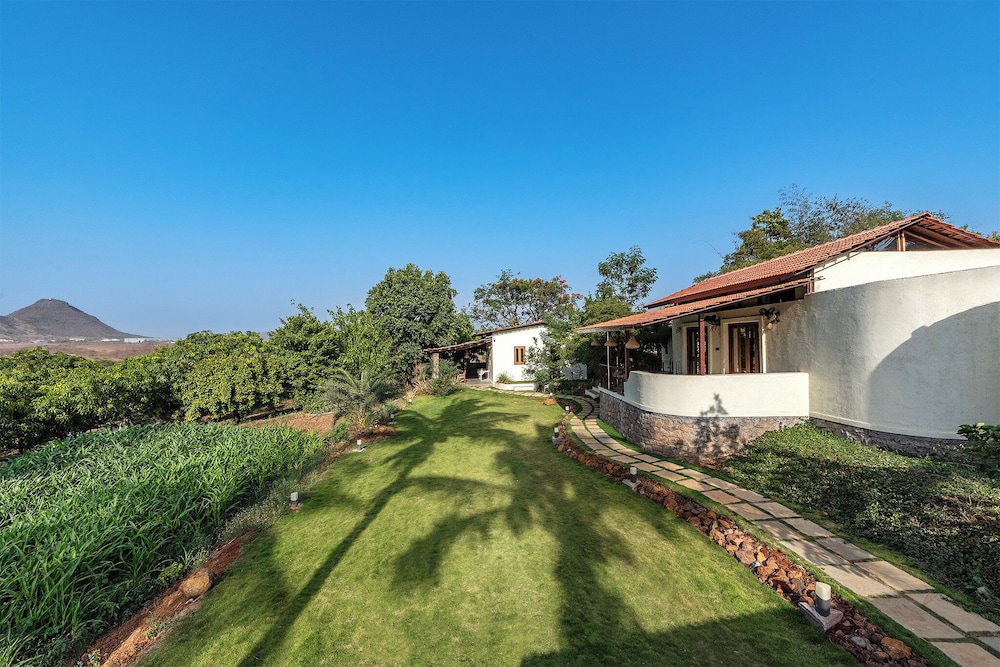 Cosmicstays Joshet Farmstay