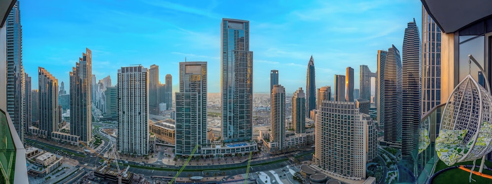 Skyline Grandeur I Burj & Fountain View