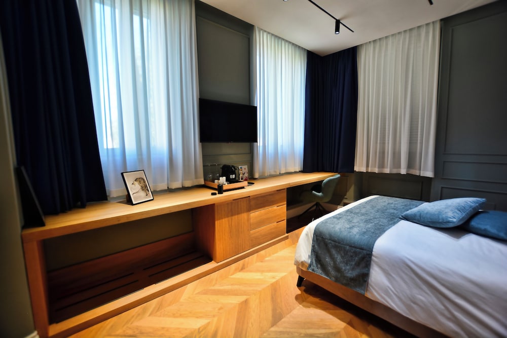 Corte Sospesa Guest House & Spa