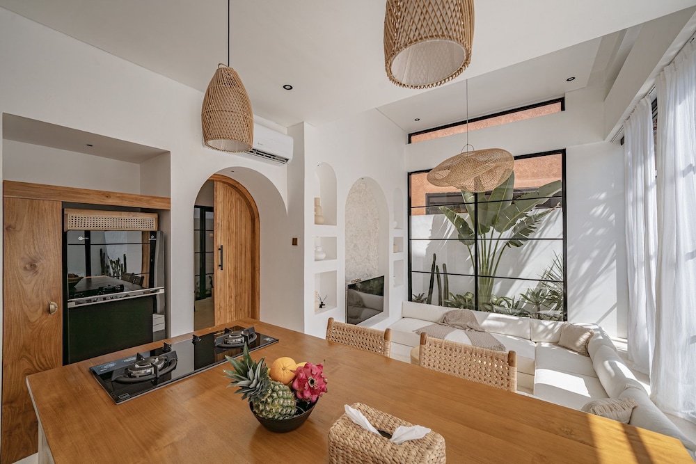 Casa Blanche Canggu