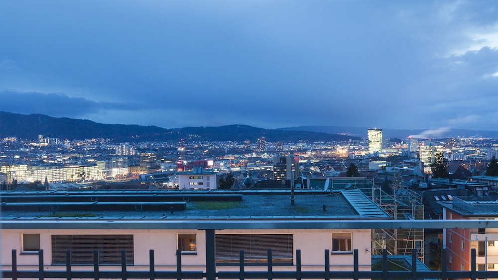 Apartments Swiss Star University