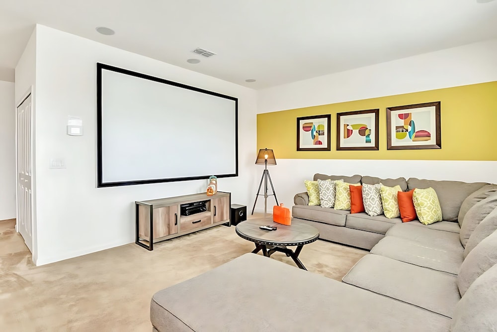 Upstay Lakefront Home w Pool Cinema Games BBQ