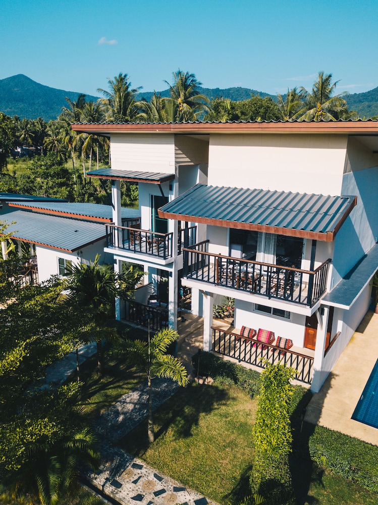 Coco Lilly Villas