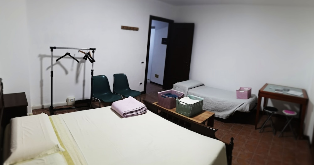 Angela Home - Rooms view 3