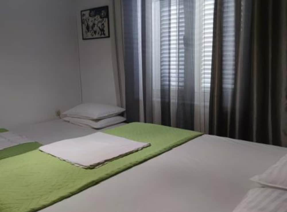 Apartments Villa Mira Roso