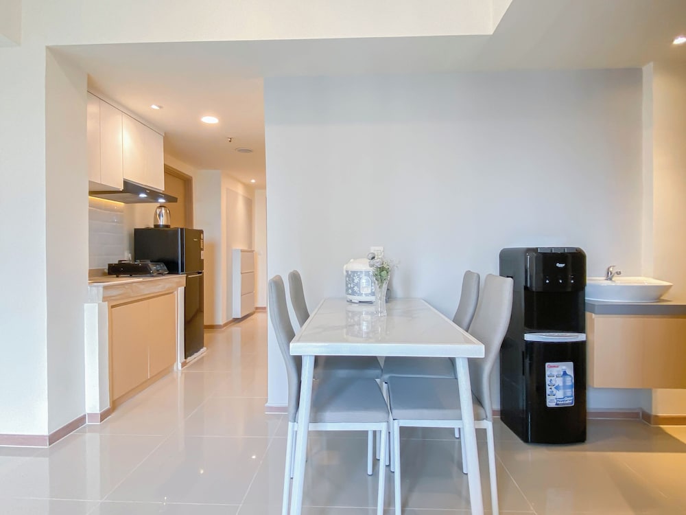 Modern Style 2Br Apartment At Meikarta