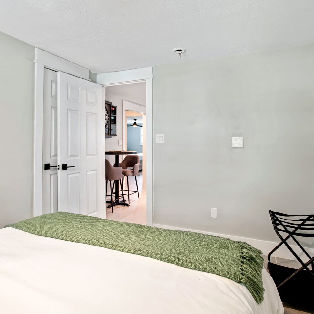 Sarasota Resort-like Living Near Siesta Key For 10