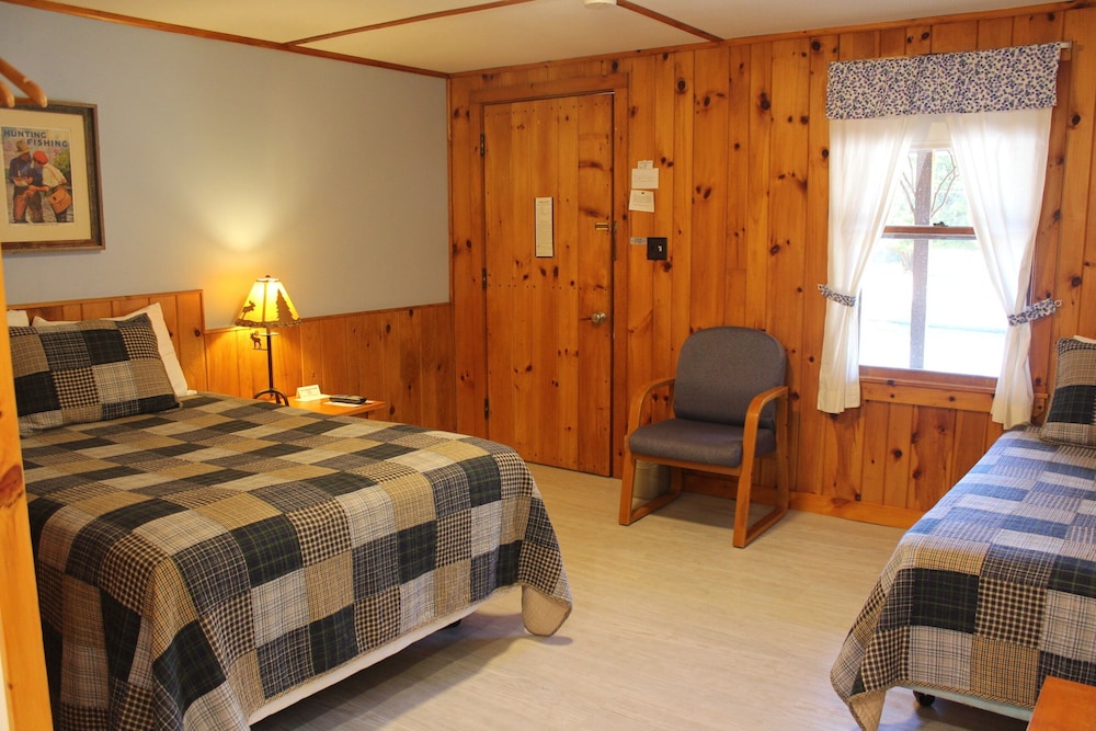 Blueberry Hill Motel