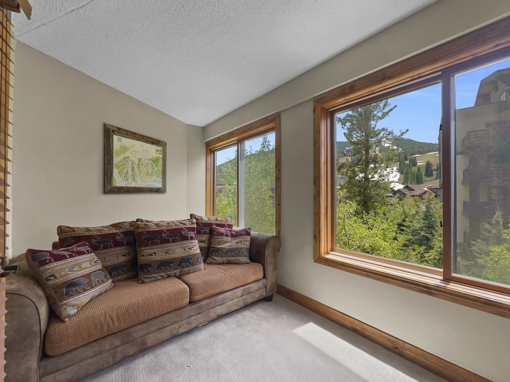 SkyRun Copper Mountain Resort Vacation Lodging