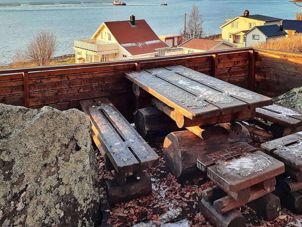 6 Person Holiday Home in Finnsnes-by Traum view 5
