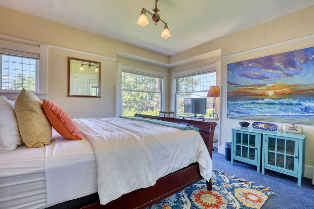 Walker’s Delight on Queen Anne
