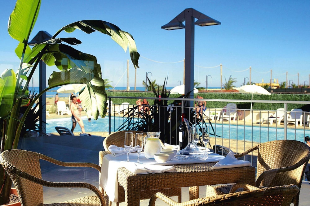 Apartment in Roseto Near Sandy Beach