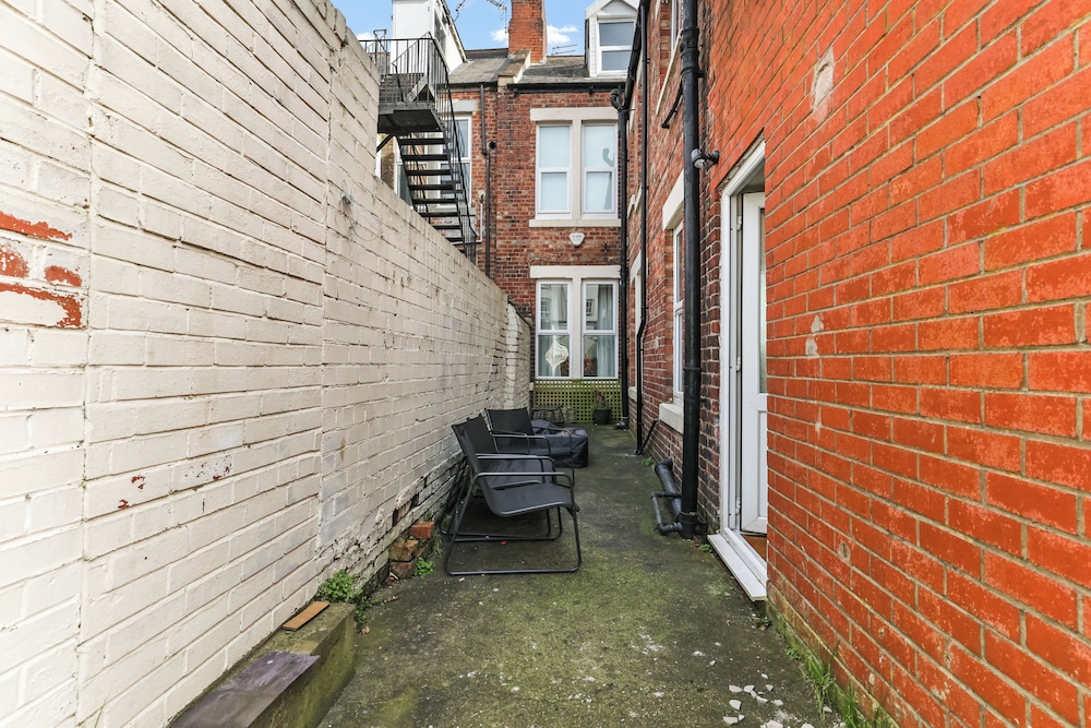 St Georges Apartment- North East Escapes