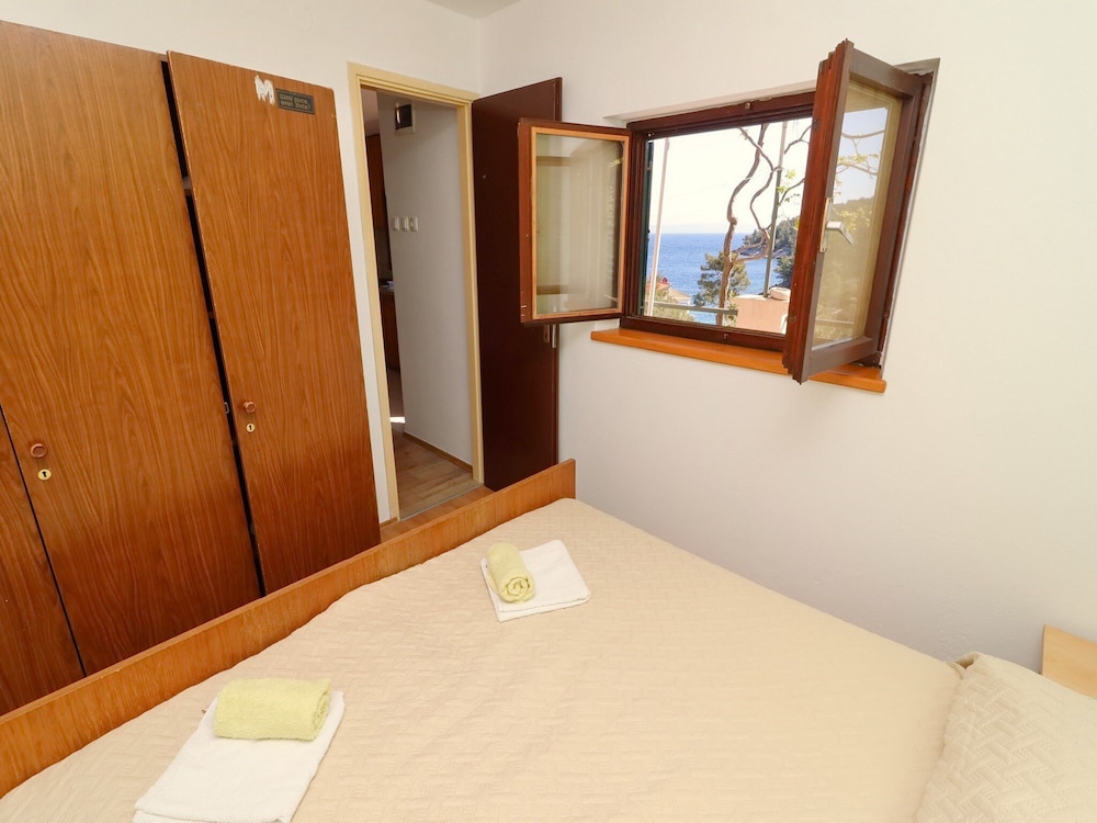 Holiday House Parive view 3