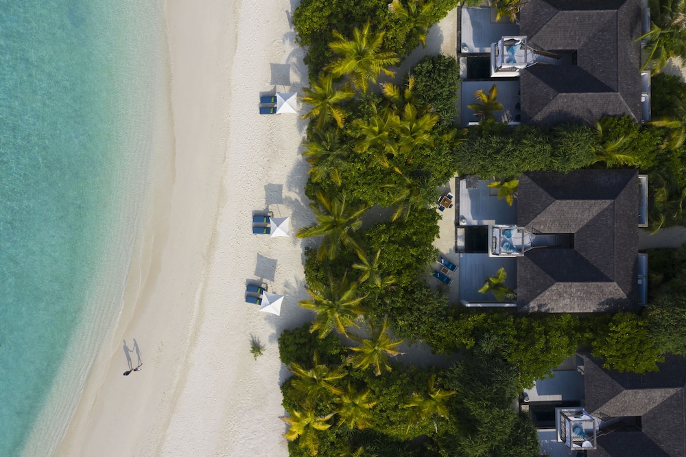 Kuredhivaru Resort & Spa Maldives by Accor