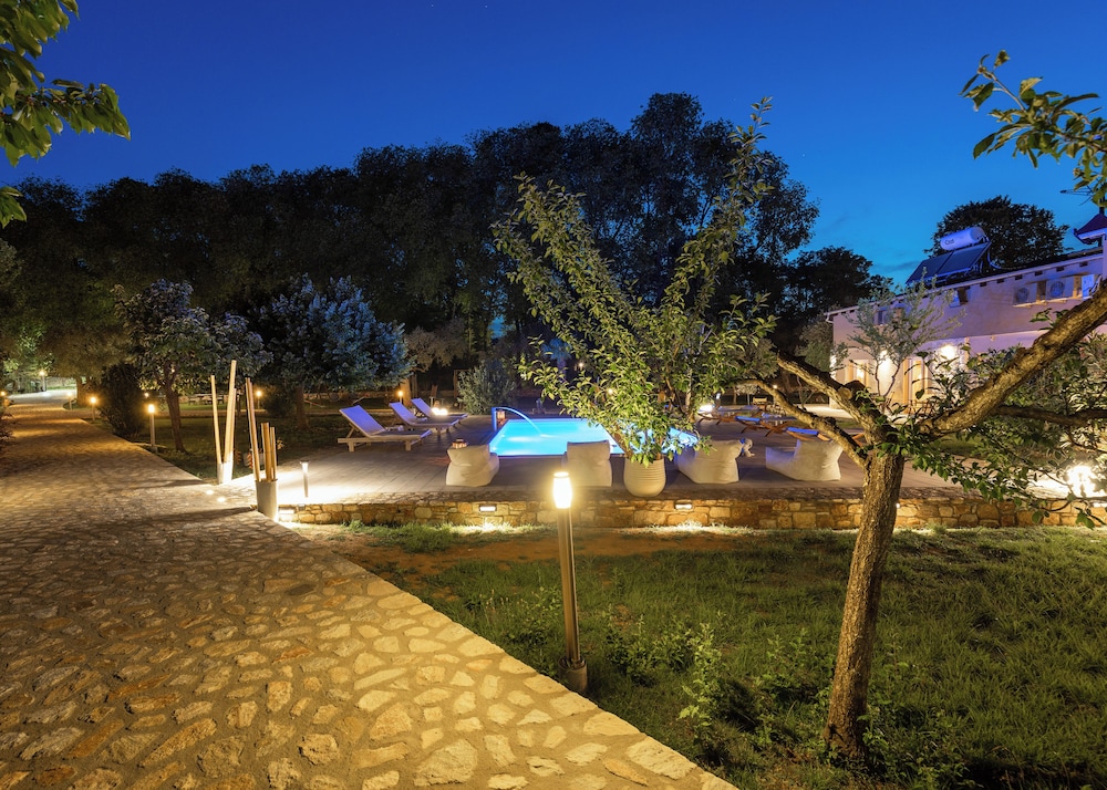 Natura Bungalows