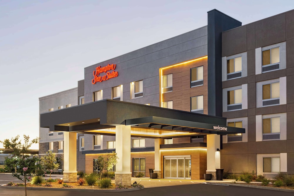 Hampton Inn  Suites Oroville - Property Image 15