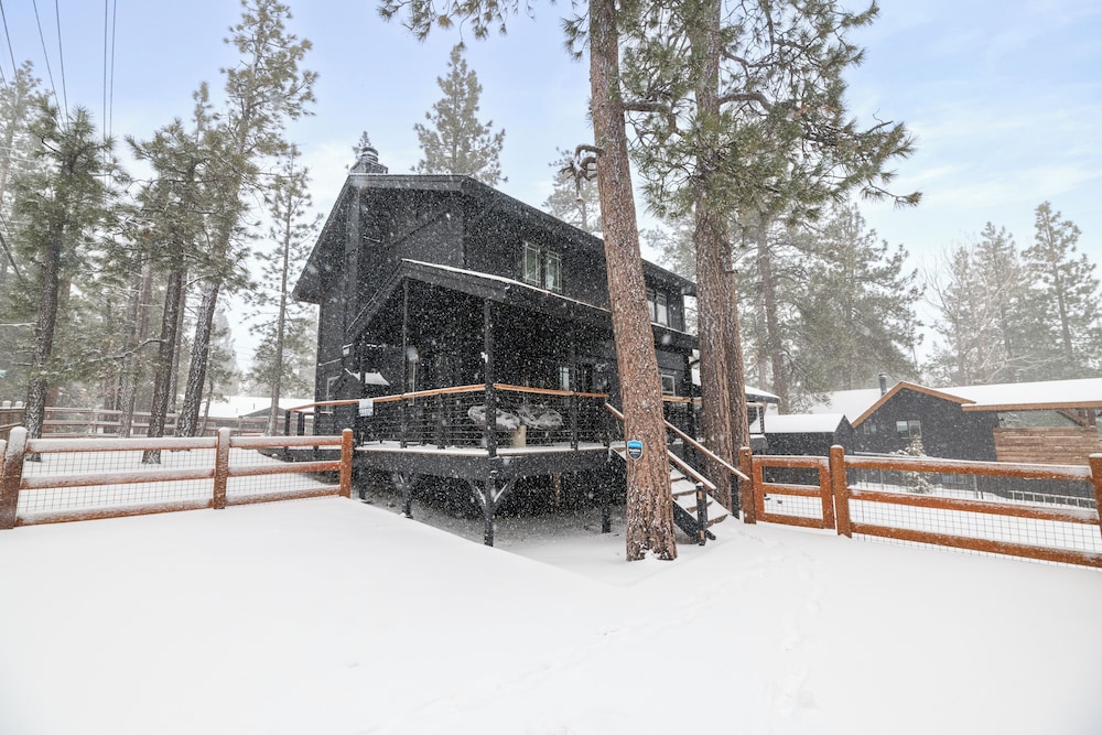 Sugarpine Retreat