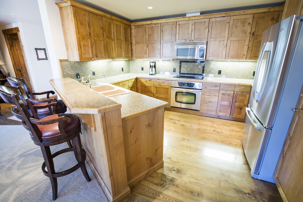 WestWall Lodge - Property Image 33