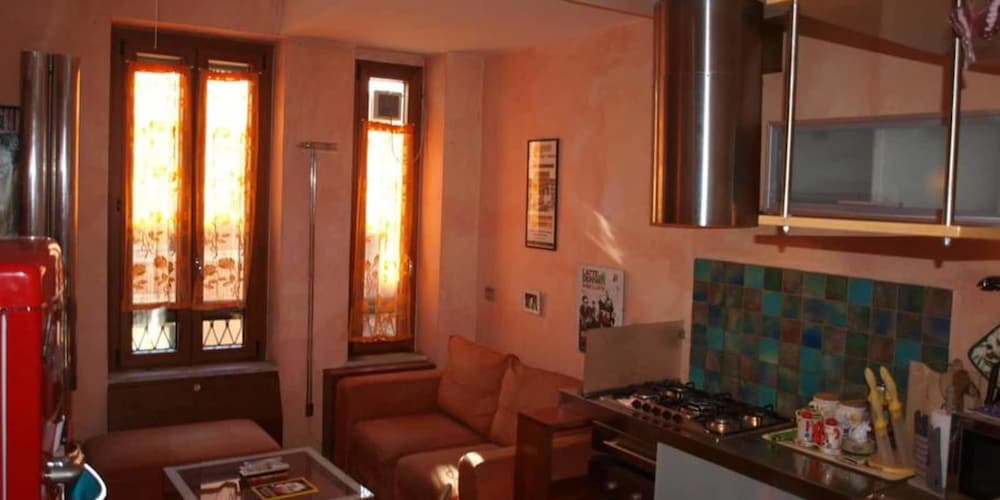 Testaccio 2 bedroom design