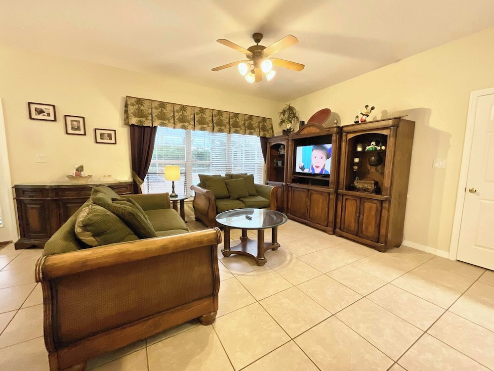 Marcellas Villa At Acadia Estates