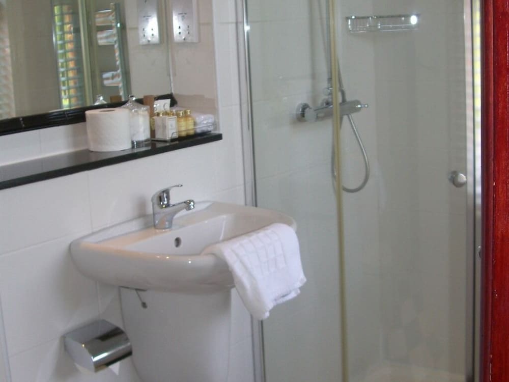 Altrincham Vacations - Ash Farm Country Guest House - Property Image 4