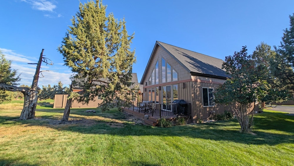 Red Wing Nest 3 Bedroom Home