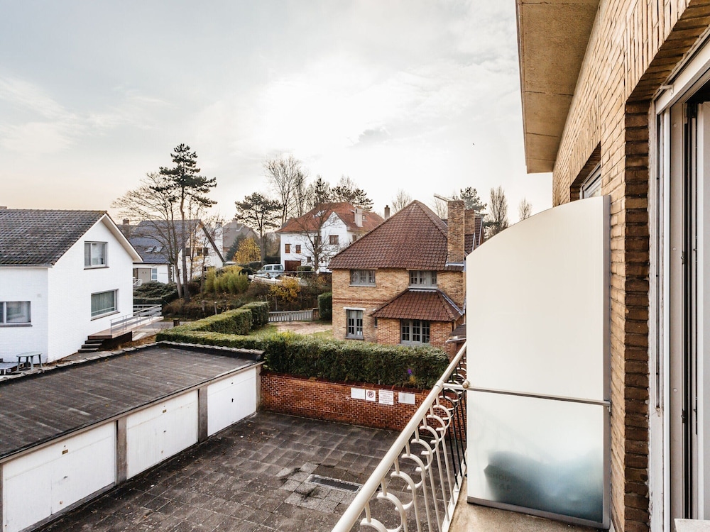 Apartment in Koksijde Near the Beach